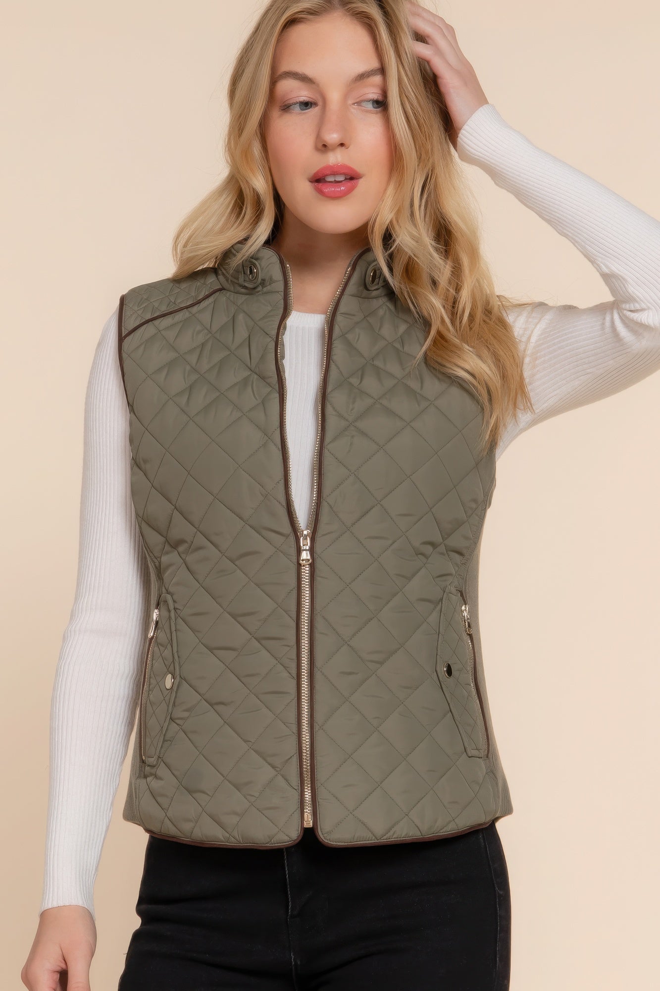 Suede Piping Quilted Padding Vest