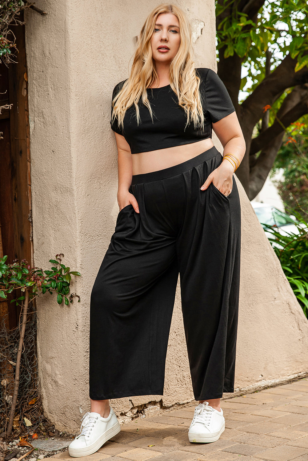 Black Plus Size Crop T-Shirt and Pleated Wide Leg Pants Set