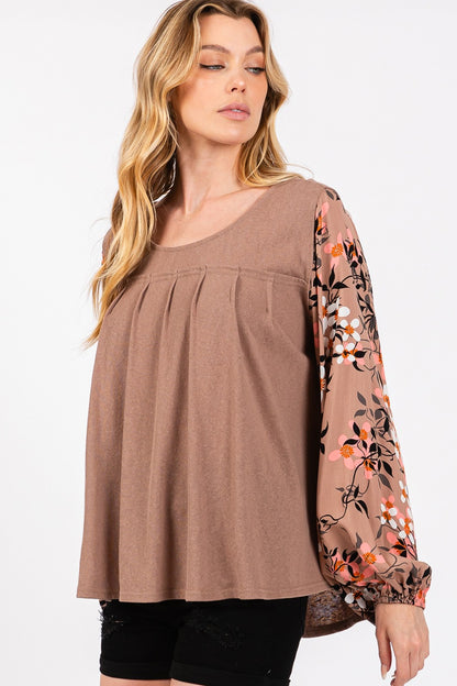 SAGE + FIG Brown Floral Long Sleeve Front Pleated Detail Blouse