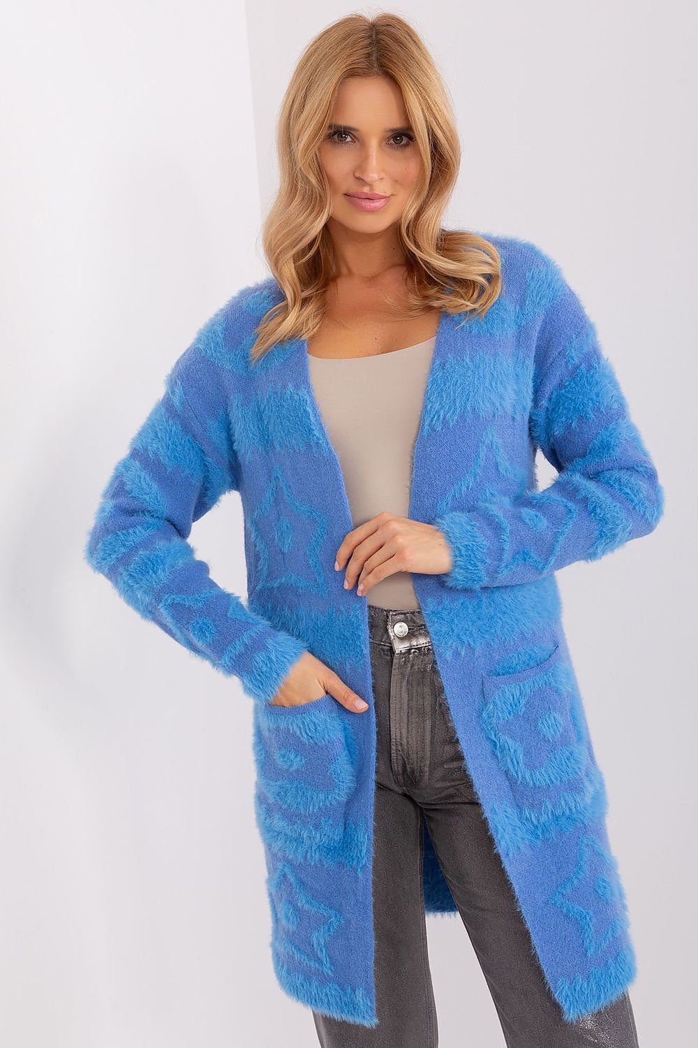 A.T. Soft Textured Open Cardigan-model 189218