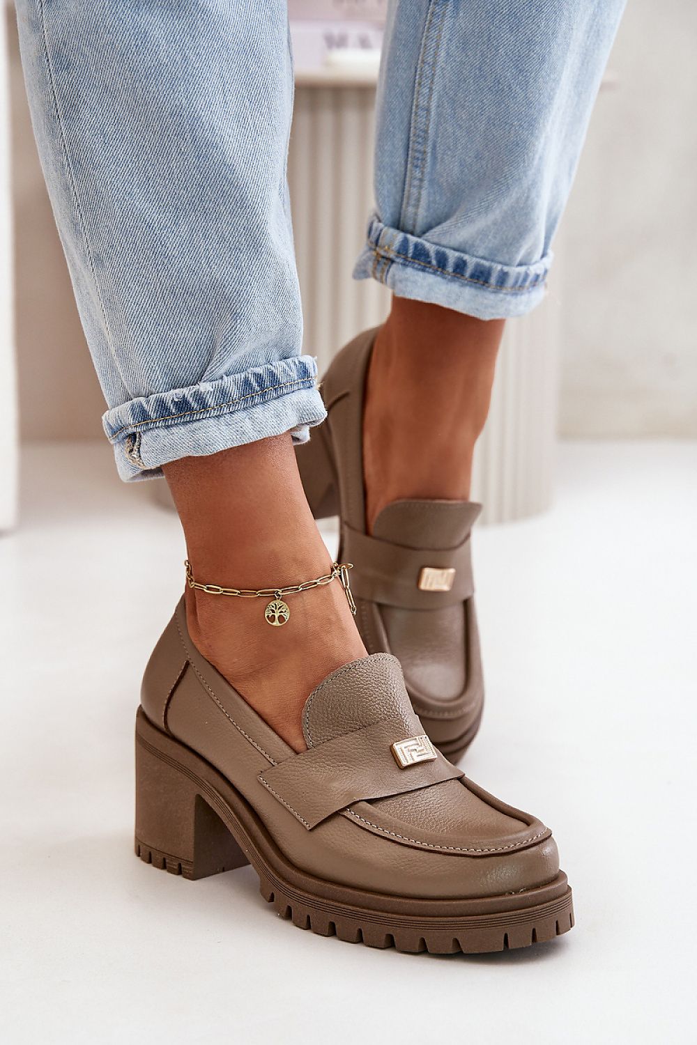 STELP IN STYLE Leather Heeled Platform Horse Bit Shoes