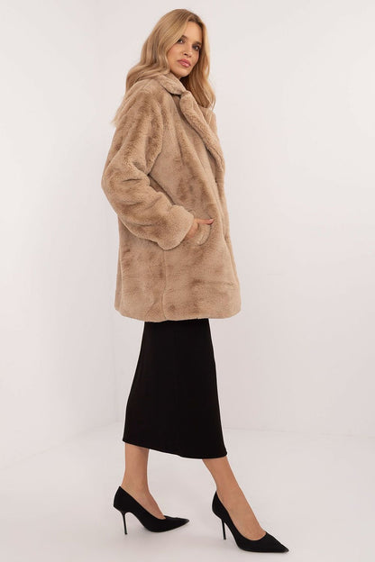 Factory Price Women's European Viscose Fur Winter Coat