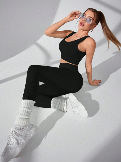 Q&S Scoop Neck Wide Strap Top and Pants Active Set