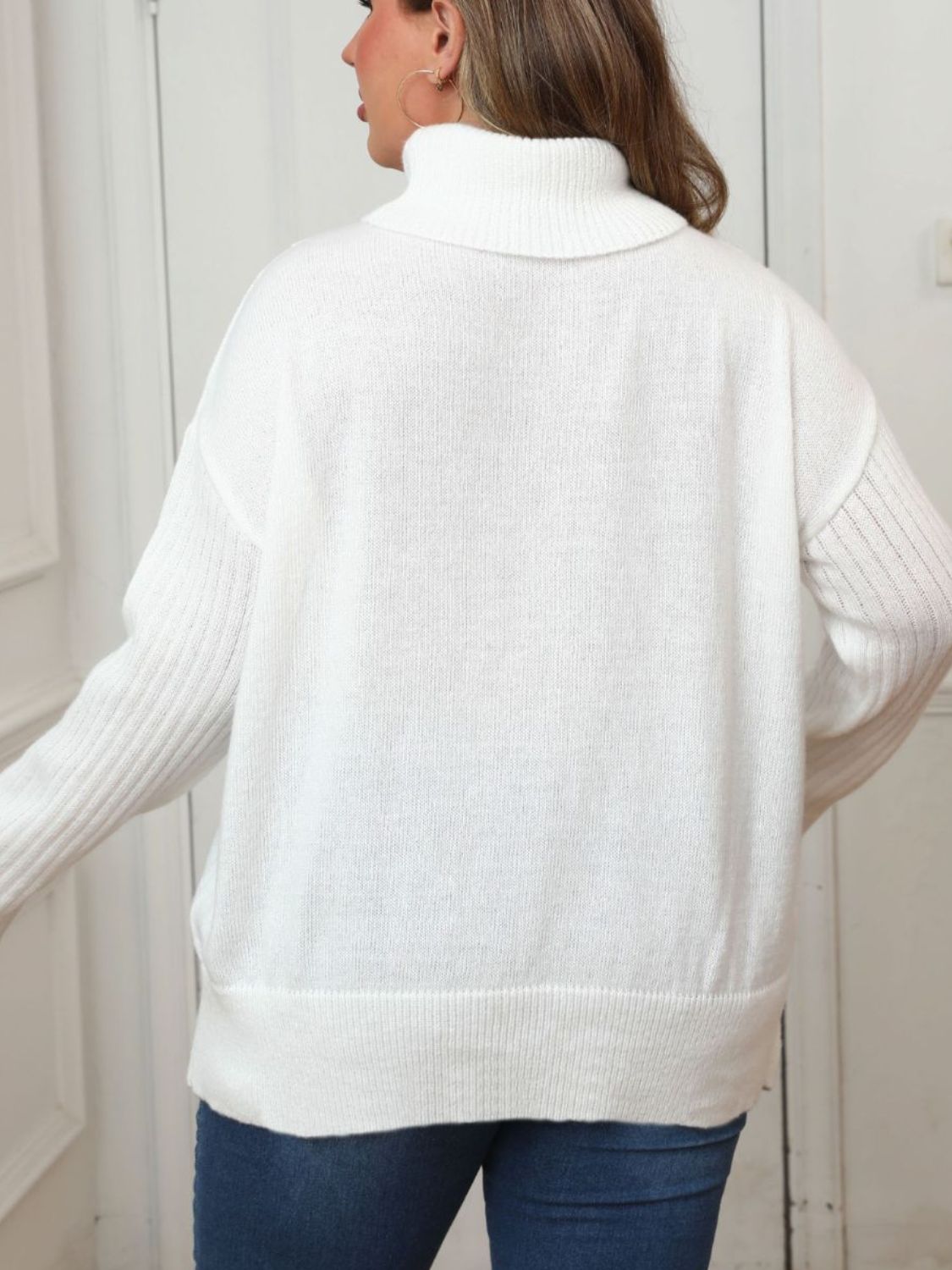 White Plus Size Turtleneck Long Sleeve Sweater