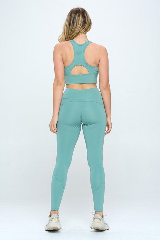 OTOS ACTIVETwo Piece Activewear Set with Cut-Out Detail