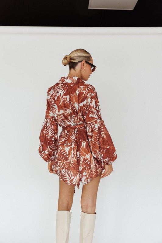 ONE & ONLY COLLECTIVE Leaves Print Puff Sleeved Romper