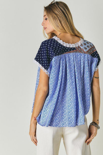 DAVI & DANI Printed Lace V-Neck Short Sleeve Loose Top