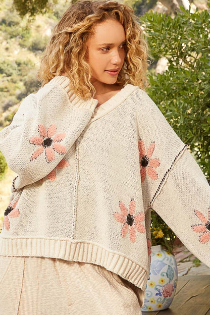 POL Ivory V-Neck Floral Pattern Chenille Sweater