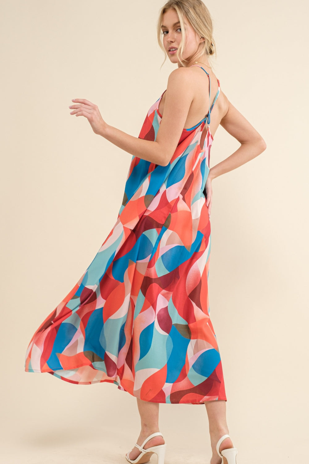 AND THE WHY Printed Crisscross Back Cami Dress