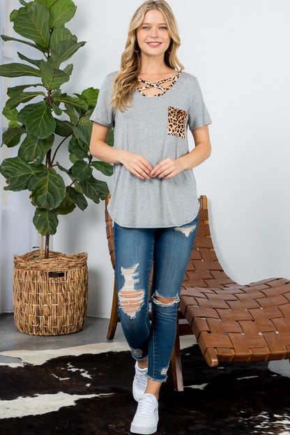 E LUNA Solid Color & Animal Print Decor Basic Top