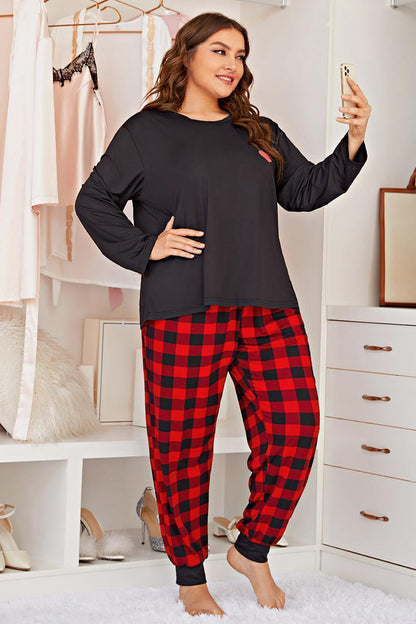 H2J Women's Plus Size Heart Graphic Top and Plaid Joggers Lounge Set