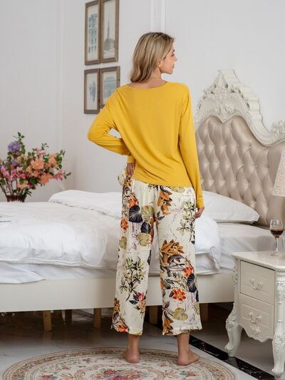 XYM Round Neck Top and Printed Pants Lounge Pajama Set