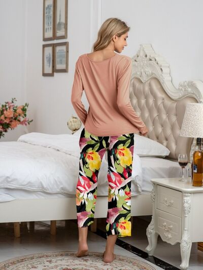 XYM Round Neck Top and Printed Pants Lounge Pajama Set