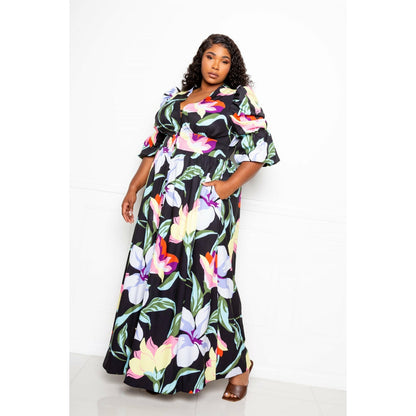 Black Plus-size Floral Puff Sleeve Maxi Dress with front buttons