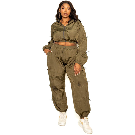 2 Piece Plus-size Active Zip Up Set With Cord Lock Detail