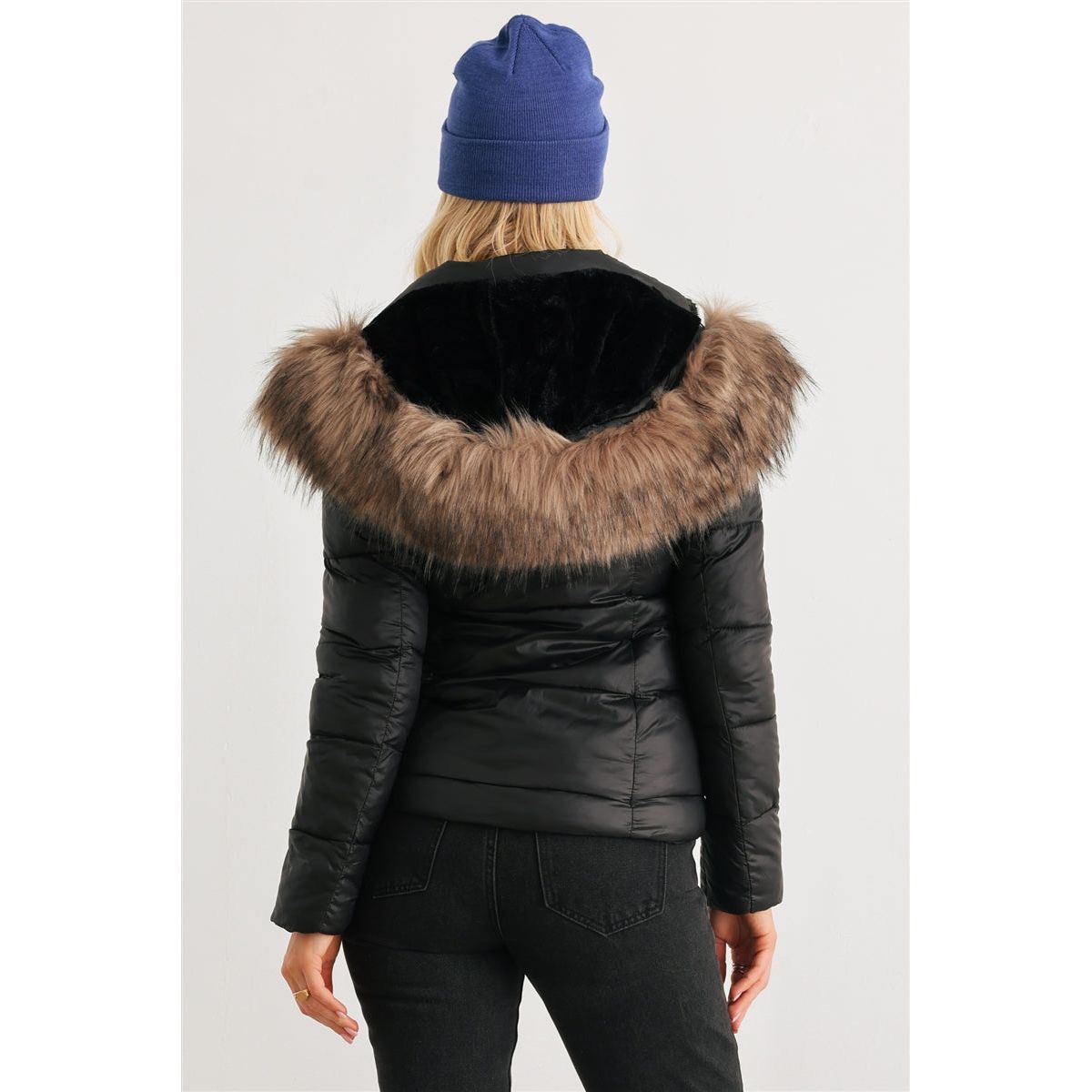 Long Sleeve Faux Fur Hood Padded Water Resistant Finish Jacket