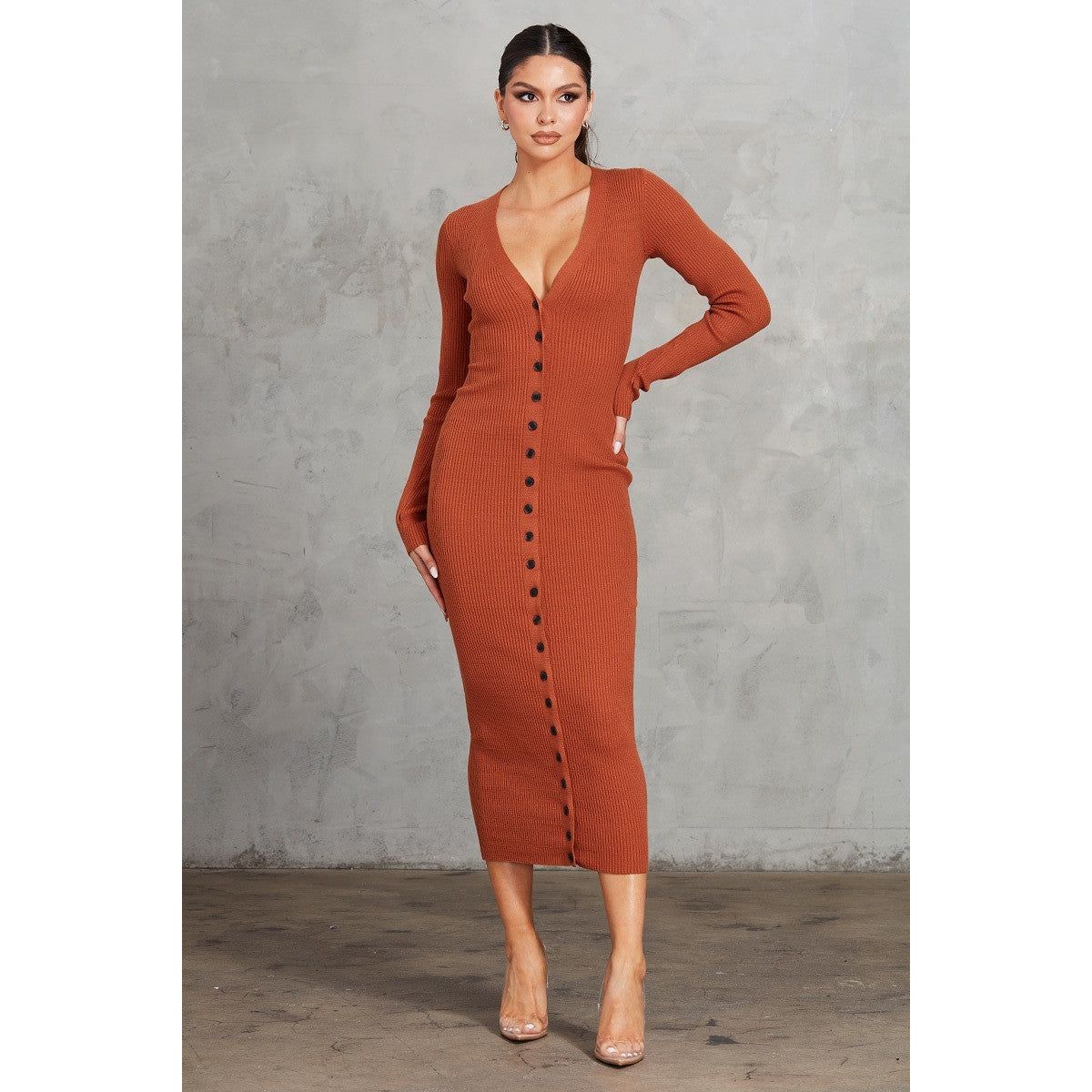 Chic Autunm Buttoned-down Ribbed Midi Bodycon Dress with V-neckline